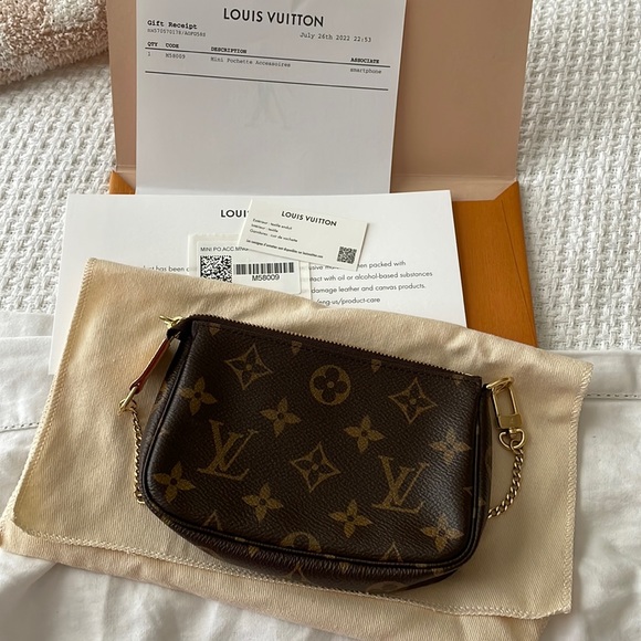 Mini pochette accessories Louis Vuitton